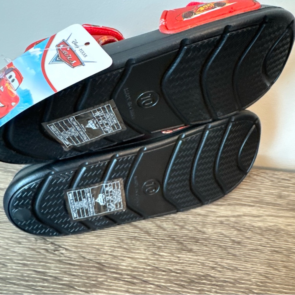 Disney Cars Lightning McQueen Sandals Shoes Size 10 Boys NEW Water Play Kachow - Picture 5 of 7